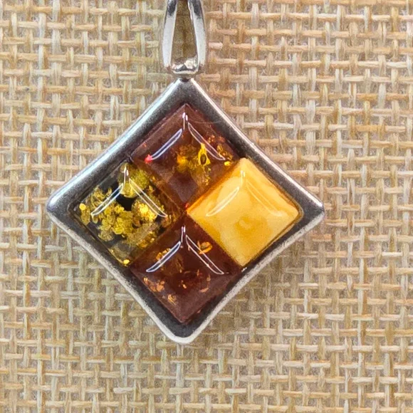 Vintage 925 Sterling Silver Amber Multi-color Pendant Necklace Women's Classic